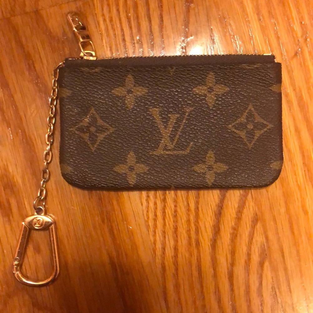 Louis Vuttion key pouch
